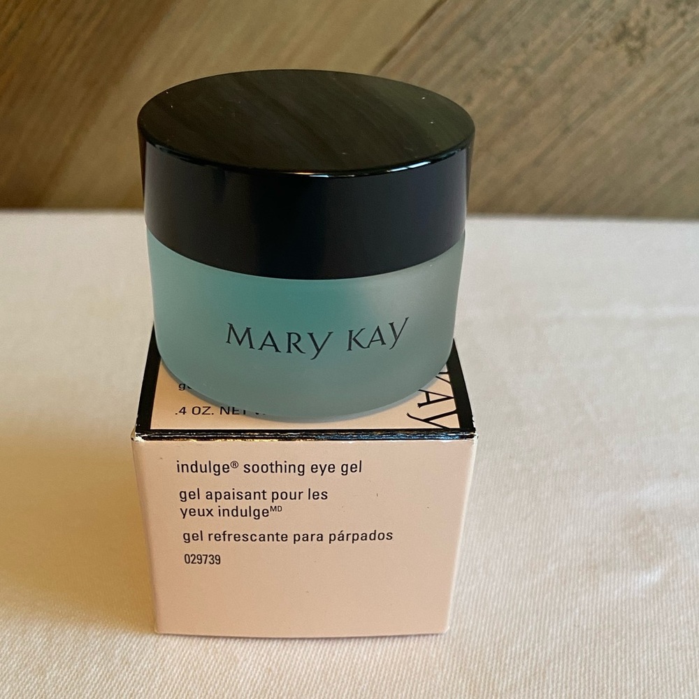 Mary Kay Indulge Soothing Eye Gel .4 ounces